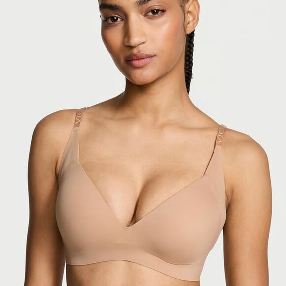 Victoria's Secret Bare Wireless Push Up Comfort Bra NWT Size Medium - Picture 1 of 7